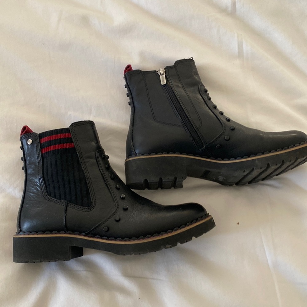 Pikolinos Women’s Leather Ankle Boot